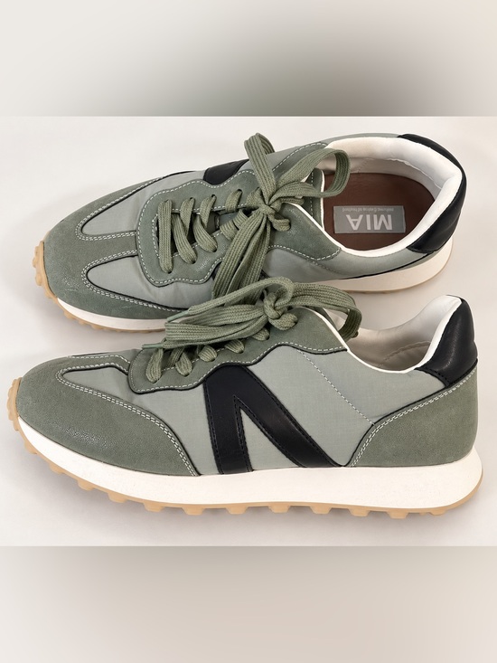 MIA Shoes - MIA Women’s Green and Black Runner Sneakers